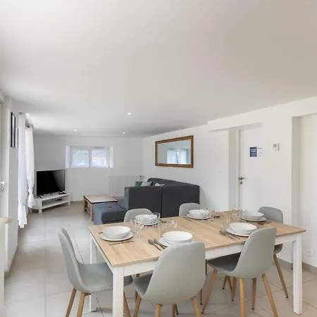 Independante La Bergere De Domremy